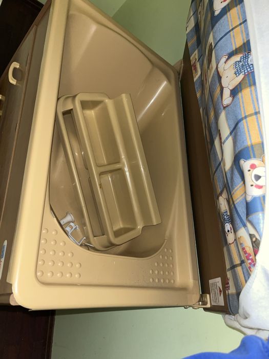 Fraldario com armario e rodas