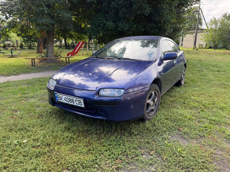 Продам мазду 323Ф