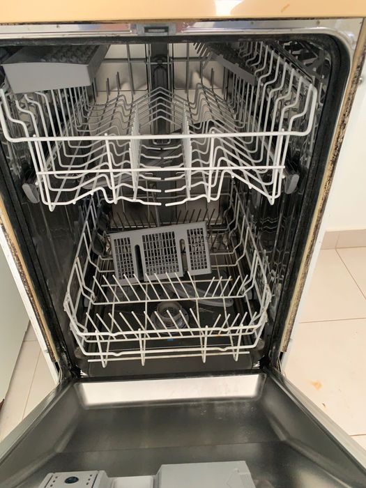 Máquina de lavar louça