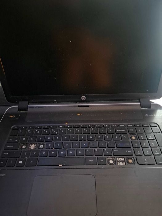 Laptop stan dost od zaraz