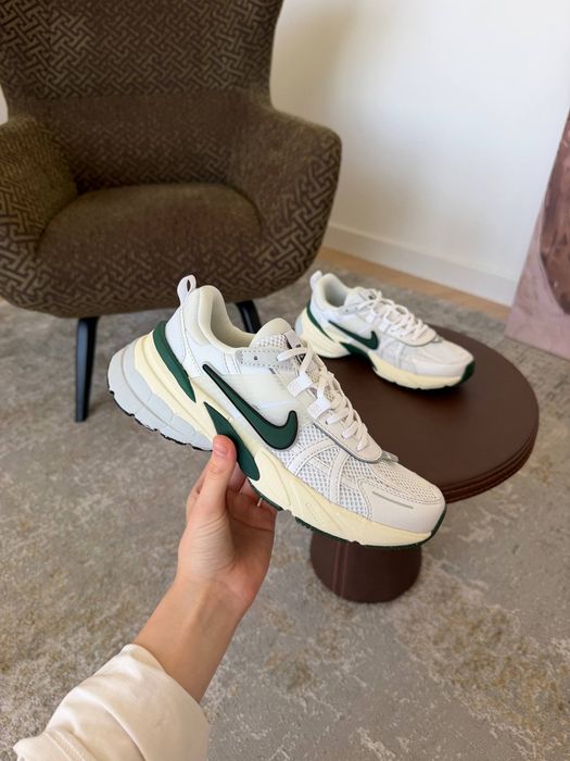 Nike V2k Runtekk (8 моделей)