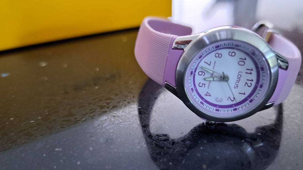 zegarek dla dziewczynki Lorus R2301KX9