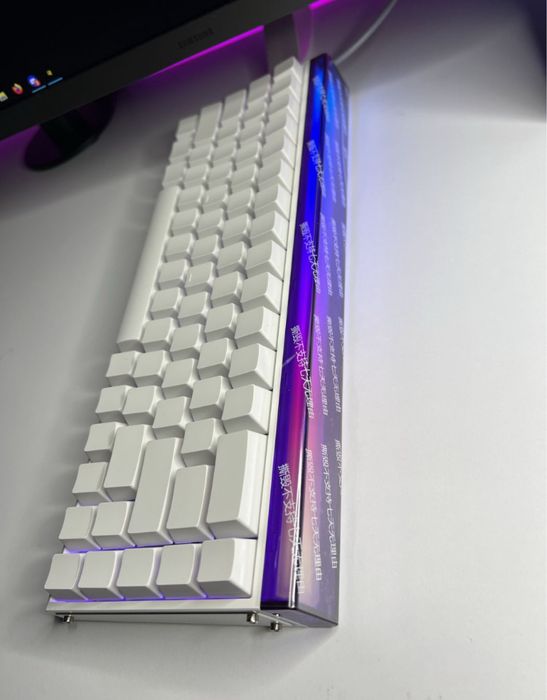 Aula hero 68 he нова