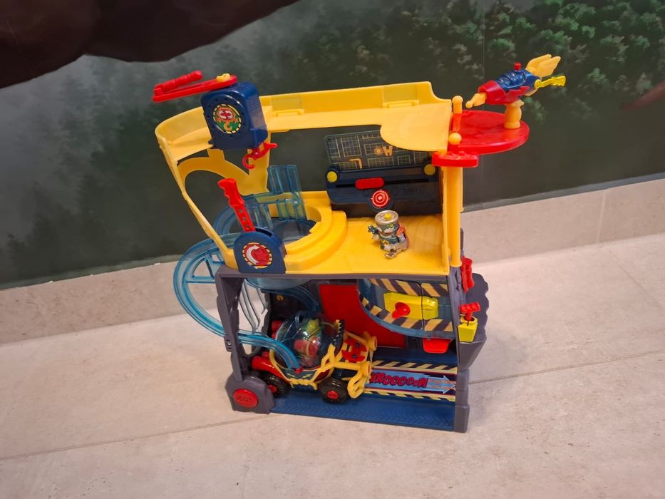 Zings Superthings Heroes Headquarters - General Headquarter