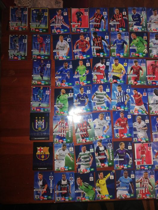 Karty Panini UEFA Adrenaliny Xl  175sztuk