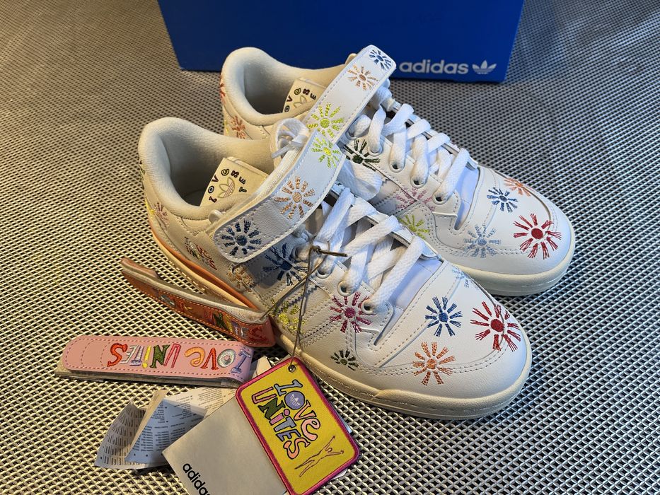 Sapatilhas ADIDAS Novas