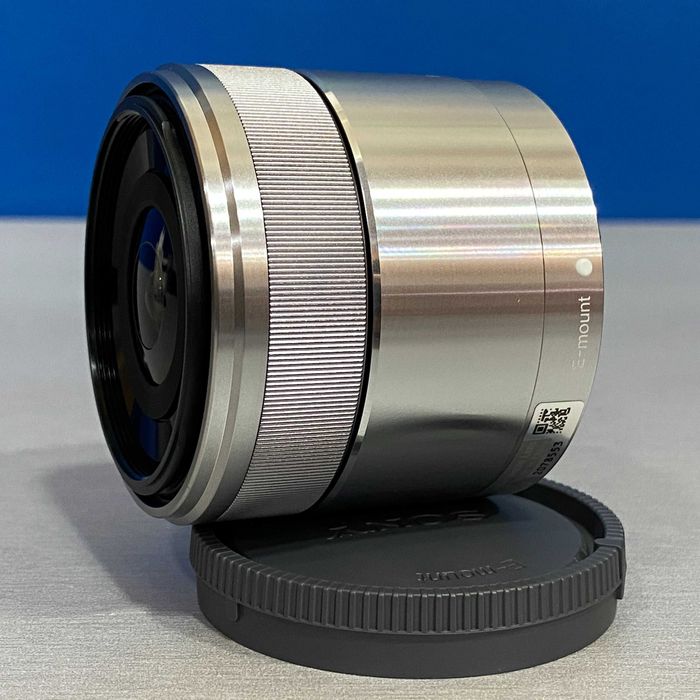 Sony E 30mm f/3.5 Macro (NOVA - 3 ANOS DE GARANTIA)