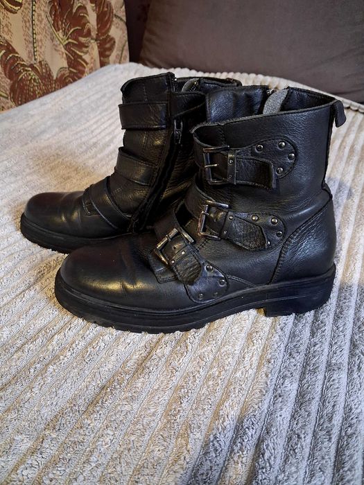 Шкіряні черевики Kipling