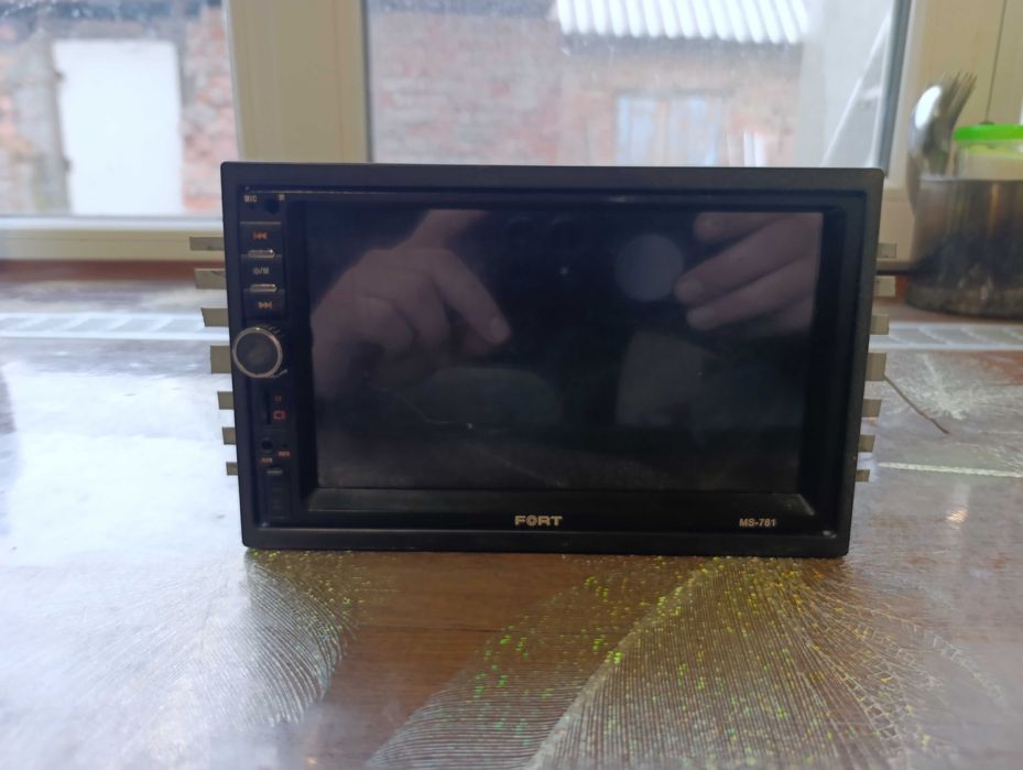Магнітола FORT в справному стані