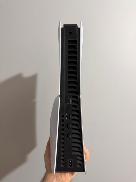 Konsola PS5 slim E-chassis 1TB