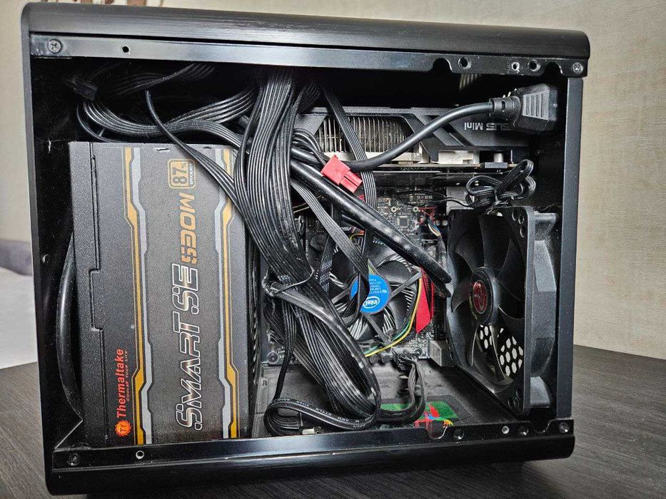 Продам компактний ПК (Core i5 6600 / 16 Gb DDR4 / Asus GTX960 4Gb)