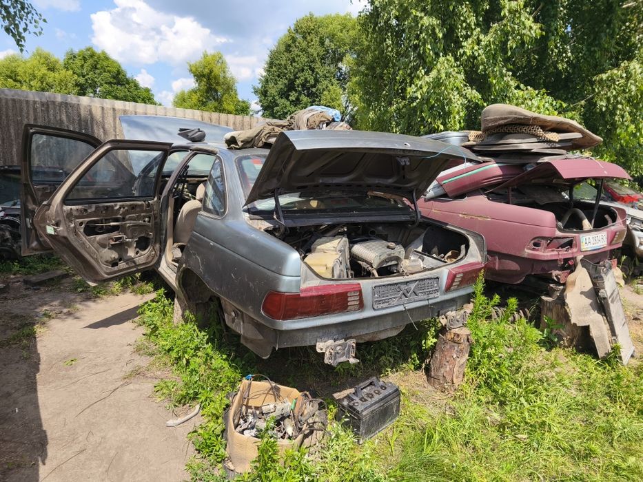 Форд таурус 1990рік