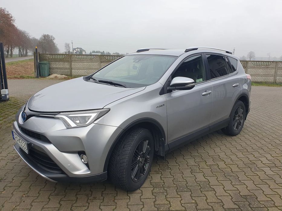 Toyota RAV4 Sprzedam TOYOTA RAV 4 Hybryda 4x 4 Automat