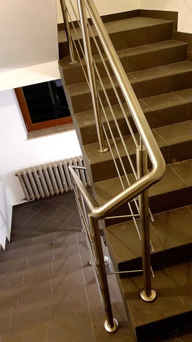 Balustrada nierdzewna balkonowa schodowa poręcze taras francuskie