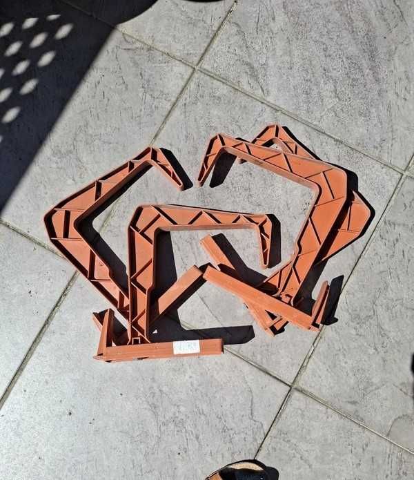 Uchwyty do skrzynek balkonowych (12 szt.)