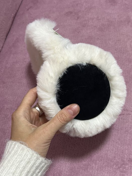 Хутряні навушники