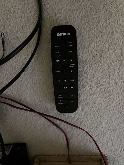 Wieza Philips BTM2560