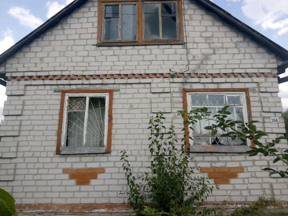 Дача з дуже гарним розсташуванням