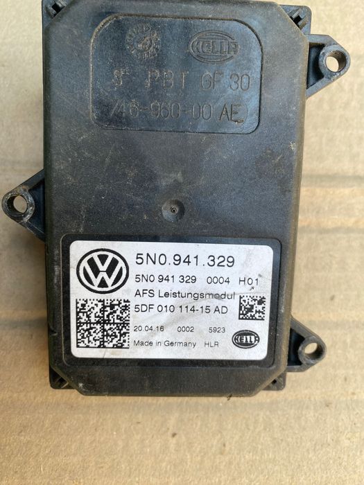Блоки фар Volkswagen Tiguan, 5N0 941 329 , 8Q0 941 597 E