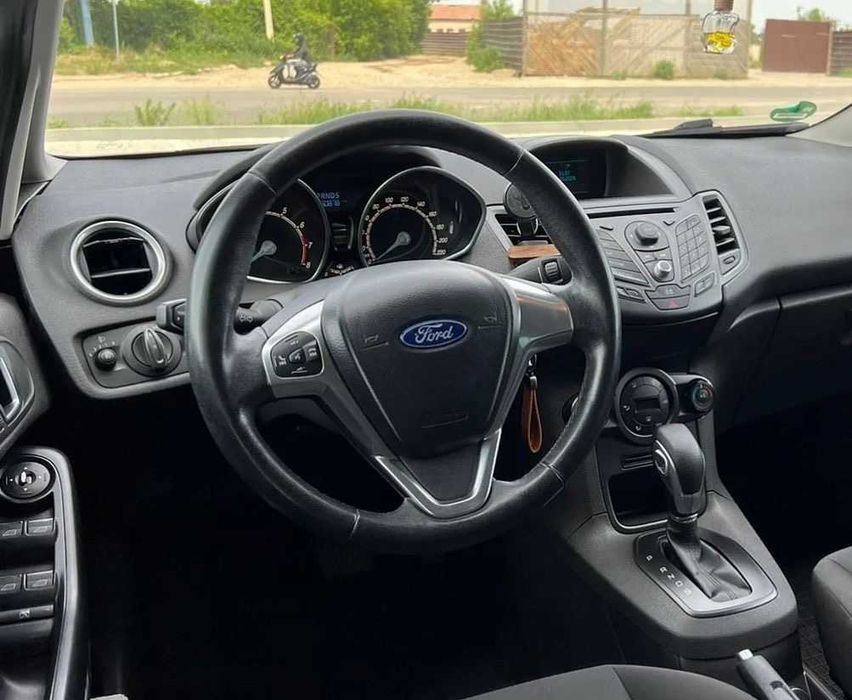Ford Fiesta 2014 VIN WF0DXXGAKDES58167 фото оголошення 9 з 17