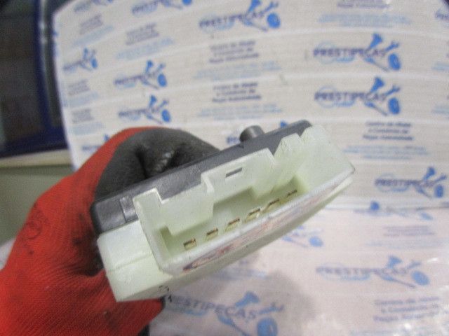 Botão / interruptor regulação de bancos BMW 5 Touring (F11)