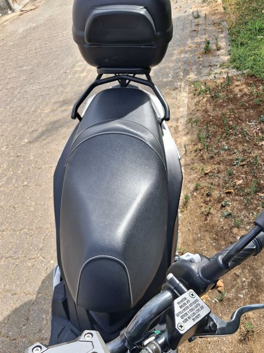 Scooter Sym jet 14, 125cc, 2023. Só 9500km, como nova.
