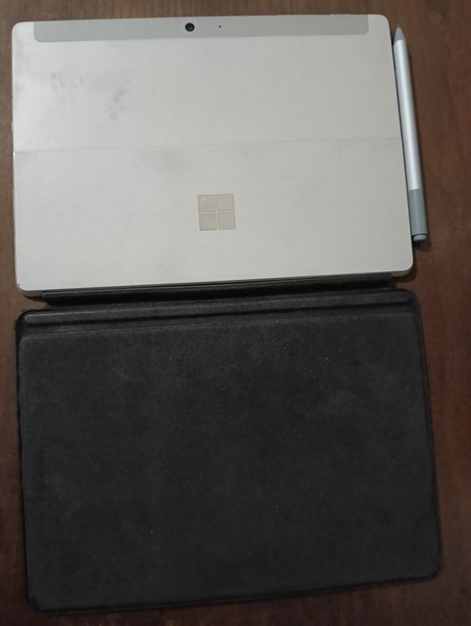 Surface Go3 i3 128Gb