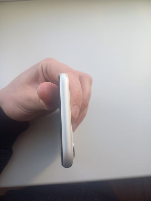 iPhone 11 на 64гб