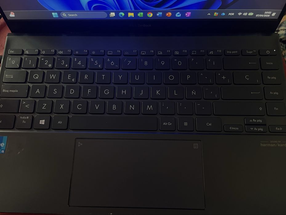 ASUS Zenbook UX425EA i5 (LER DESCRIÇÃO!!!)