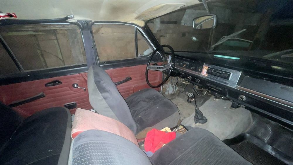 Продам  Газ - 24