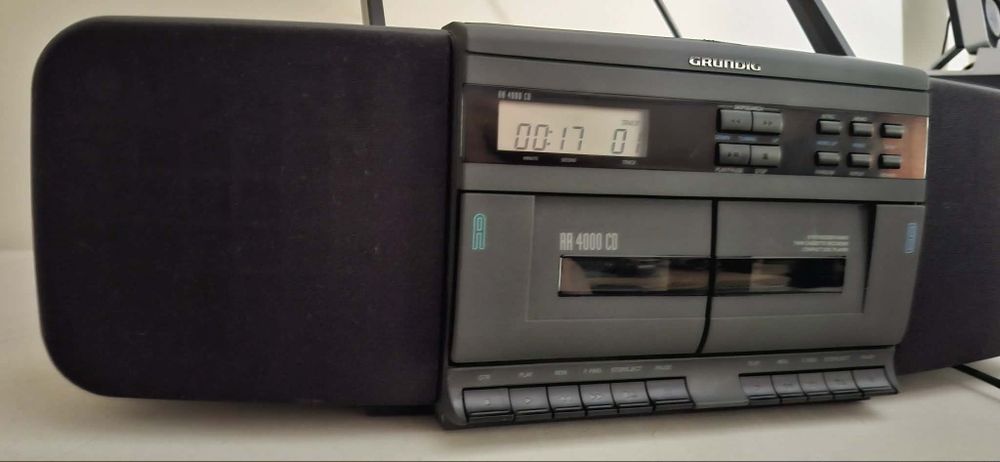 Radiomagnetofon CD Grundig RR 4000CD
