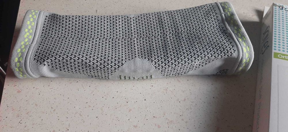 Ortopedyczna opaska na kolano rozmiar S