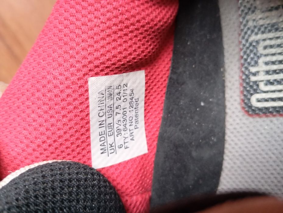 Кросівки Salomon оригінал, р.39,5, 24,5см