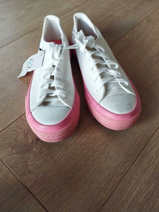 Nowe Trampki Cleve Rozmiar 39 Biało Różowe Modne Casual na Wiosnę