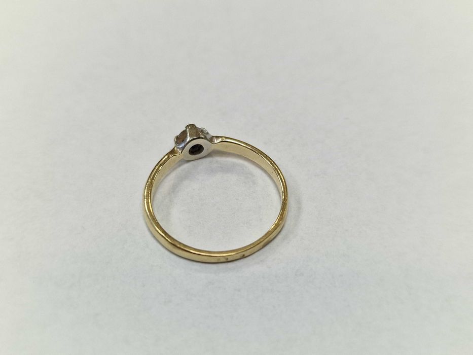 0.15 CT! Złoty pierścionek/ 585/ 1.45 gram/ R10.5/ Brylant/ Żółte złot