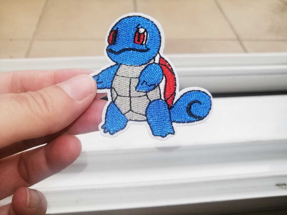 Lote de 16 Remendos / Patches Pokemon