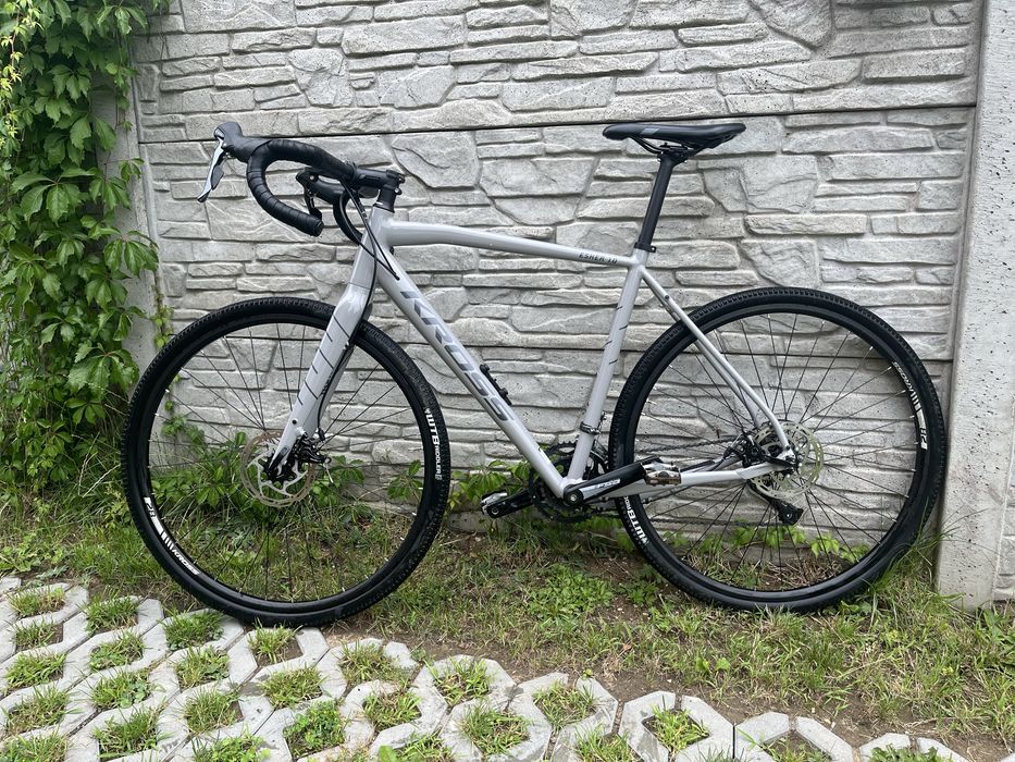 Rower Gravel Kross Esker 1.0 L Shimano Claris