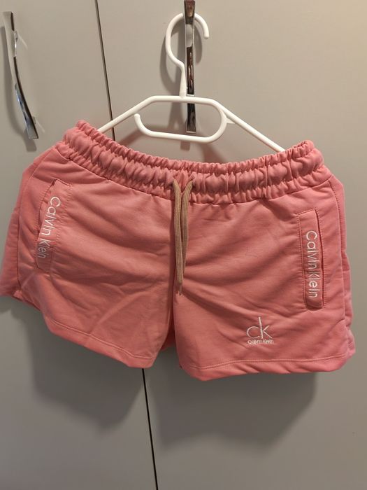 2 pary spodenek damskich r.M