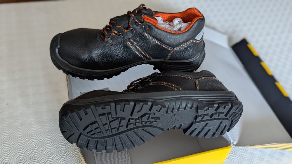 Calçado de segurança - Sapato de trabalho