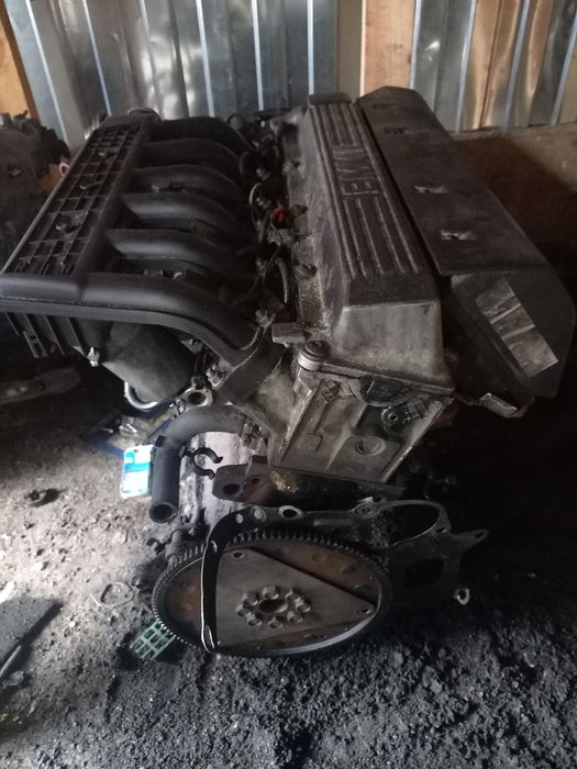 Продам Мотор БМВ 5 Е39 2.5 Дизель TDS