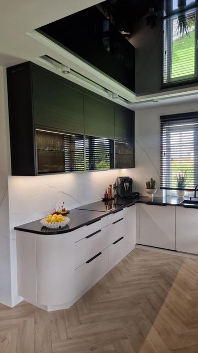 Meble kuchenne , szafy , szafki łazienkowe