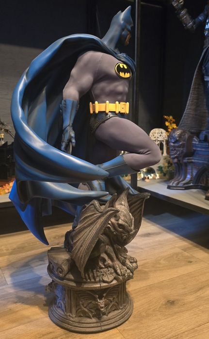 Продам Sideshow premium Batman Mondern Age 1/4 deluxe