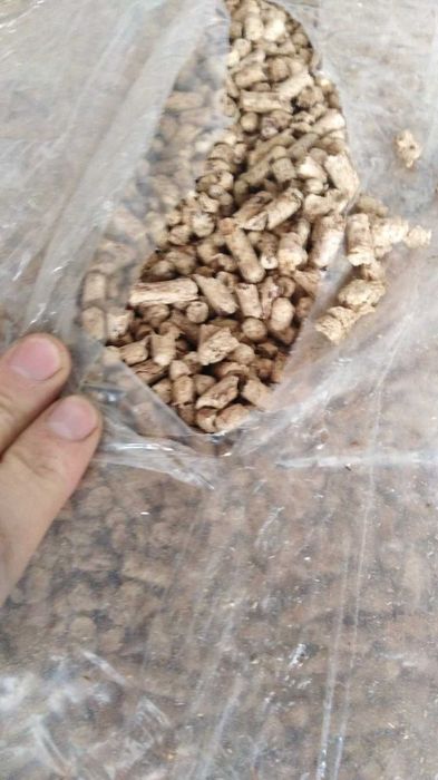 Першосортні А2 пелети/гранули дубові, соснові. Пеллеты топливные