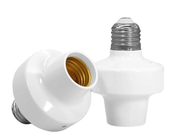 Zdalne sterowanie Gniazdo żarówki E27 Zigbee EweLink