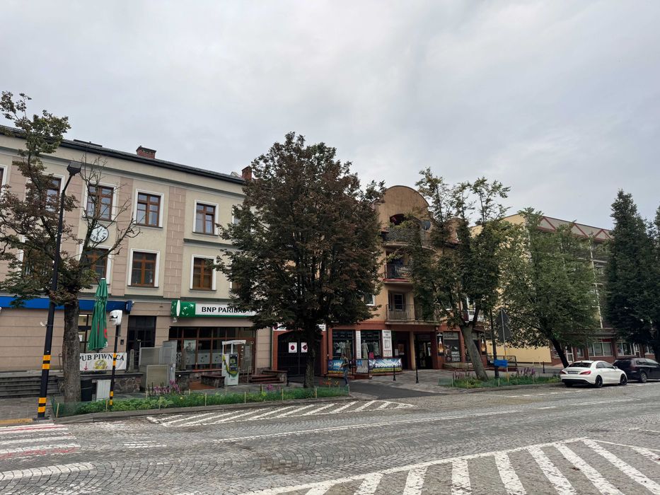 Wynajmę lokal po szkole językowej na biuro Olecko Plac Wolności 24A