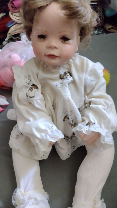 Porcelanowy bobas