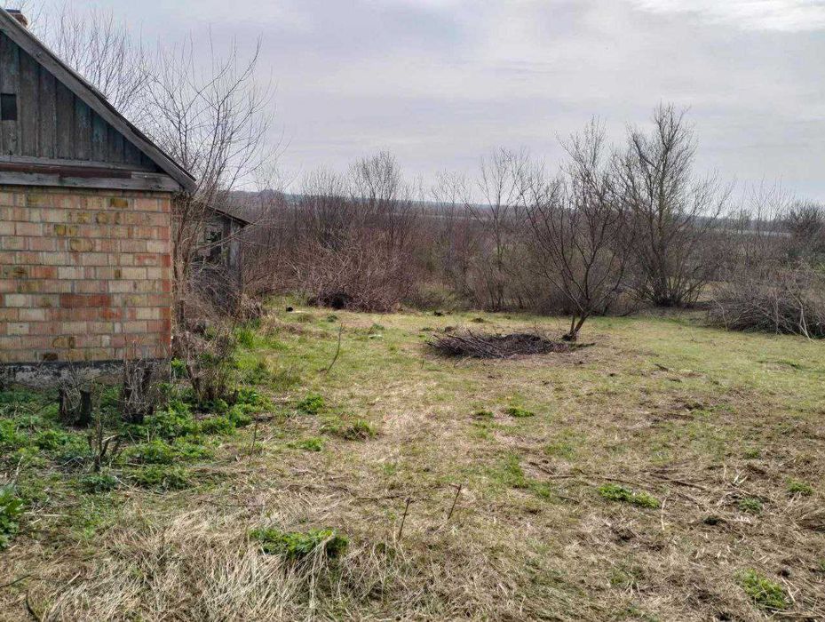 Продам дом 2 к в с. Николаевка  25 км от Днепра с участком