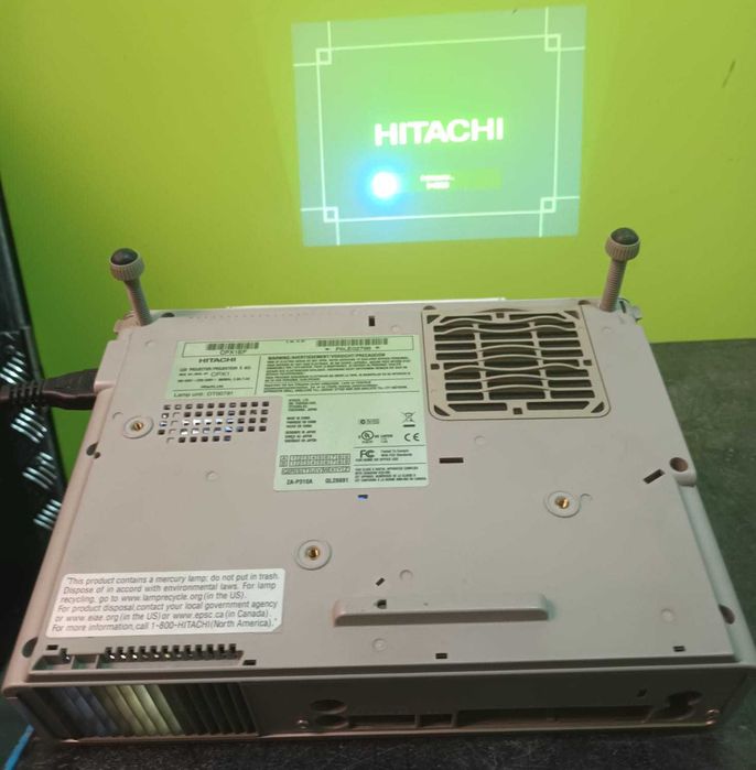 Retroprojetor LCD Hitachi