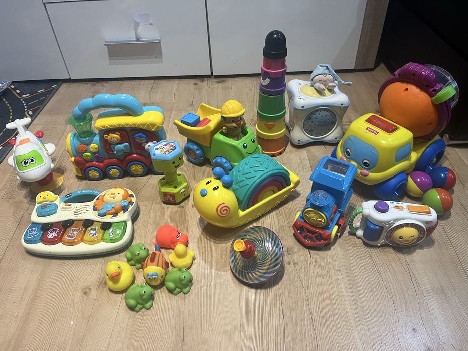 Zestaw zabawek 1-3 latka
