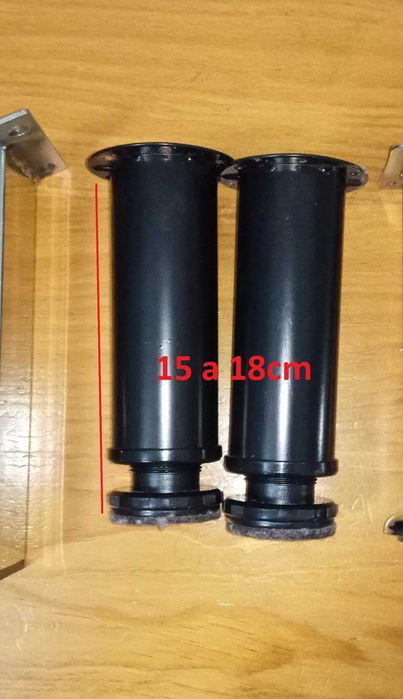 Rodas e pés para móveis sofás etc